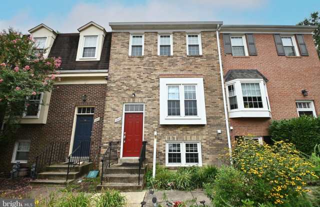 3804 BRIGHTON COURT - 3804 Brighton Court, Alexandria, VA 22305