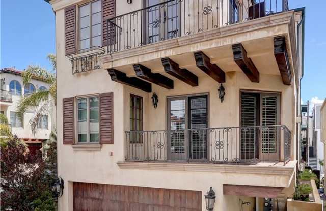 3105 Alma Avenue - 3105 Alma Avenue, Manhattan Beach, CA 90266