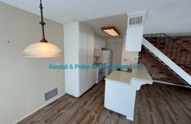 Capitola Shores 2 Bed/1 Bath Condo Gallery 4