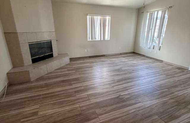16160 ViA El Rancho Gallery 2