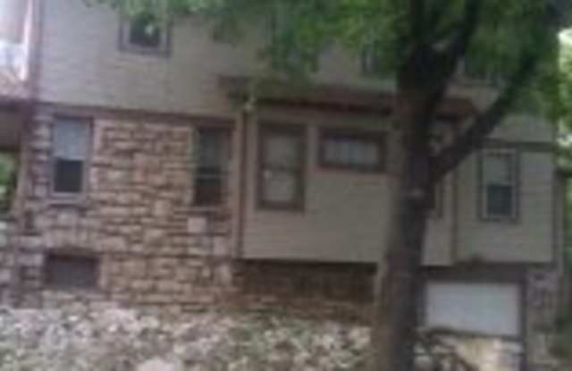 5547 Olive Ave Gallery 2