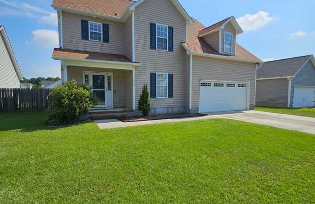 Updated 4Bed, 2.5 Bath in Jacksonville! - 316 Providence Drive, Jacksonville, NC 28546