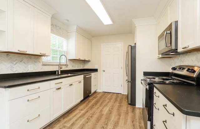 2109 Long Meadow Dr Gallery 4