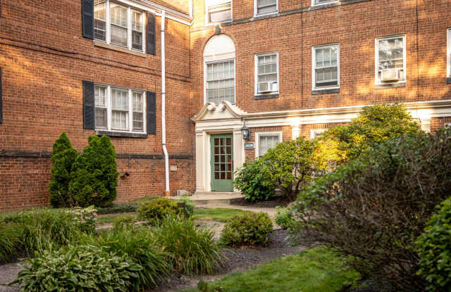 North Moreland Courts photos photos