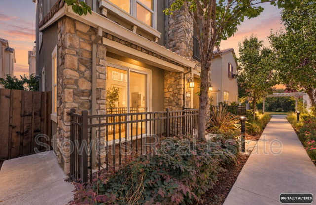 220 Caterina Way Gallery 1