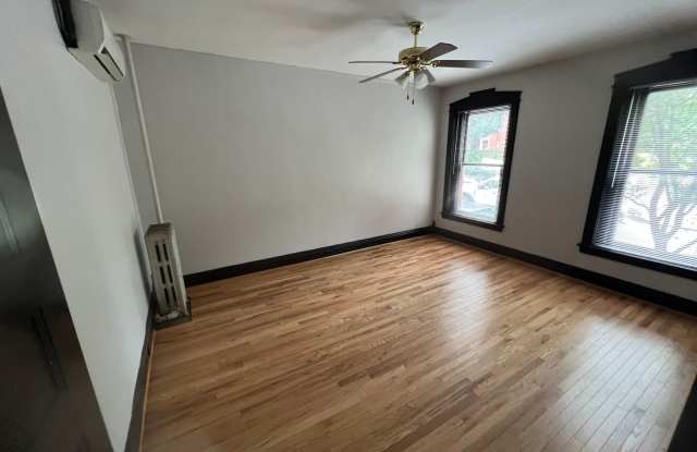 2bd/1ba Apartment in Historic Old Louisville Now ONLY $1200! - 112 East Magnolia Avenue, Louisville, KY 40208
