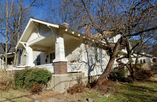 330 Rollston Avenue photos photos