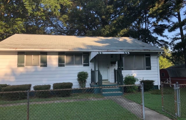 528 Pinehurst Avenue - 528 Pinehurst Avenue, Colonial Heights, VA 23834