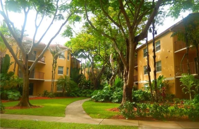 741 N Pine Island Rd - 741 N Pine Island Rd, Plantation, FL 33324