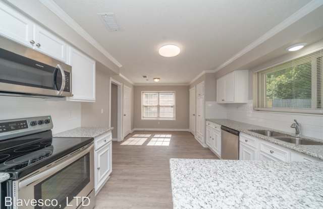 5911 Crooked Post Road Gallery 2