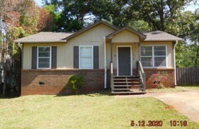 127 Avalon Avenue - 127 Avalon Avenue, Hueytown, AL 35023
