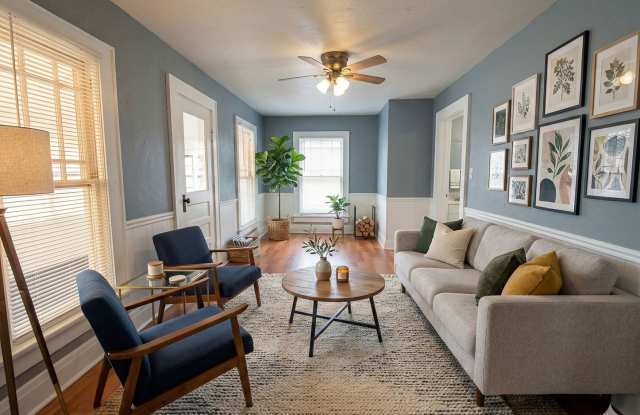 Charming 1 Bedroom/1 Bathroom - Downtown Lakeland Apartment - 213 Lenox Street, Lakeland, FL 33803