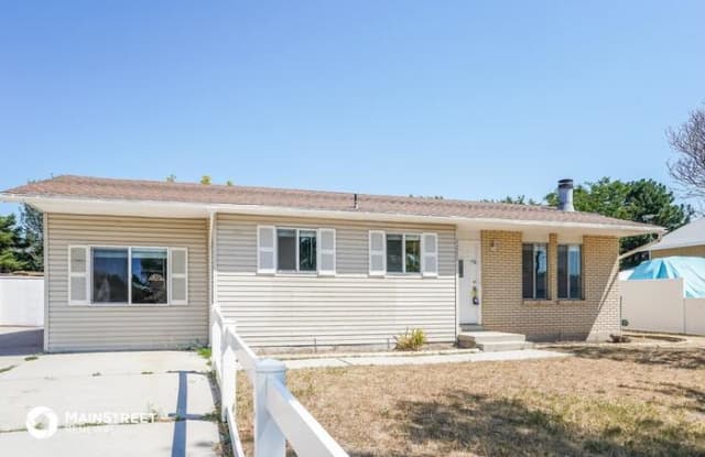 4286 West Stratus Street - 4286 West Stratus Street, Kearns, UT 84118