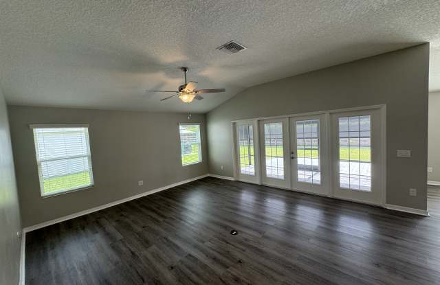 11221 Hess Way Gallery 4