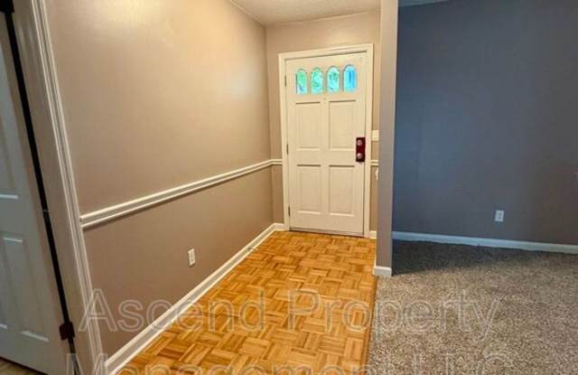 5428 Country Village Dr Gallery 3