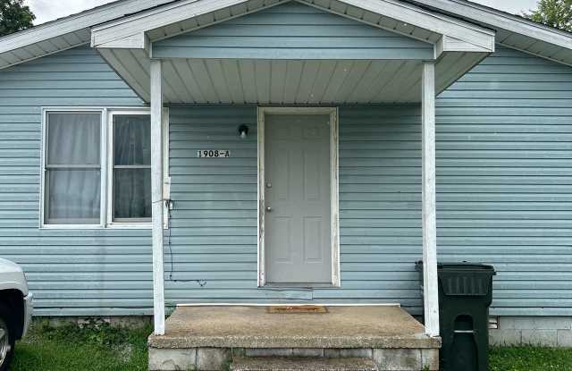 1908 Poplar Street - A Gallery 1