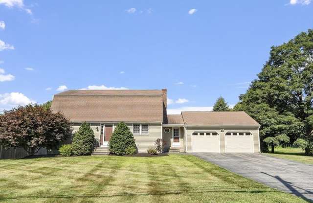 221 Parkerville Rd - 221 Parkerville Road, Cordaville, MA 01772