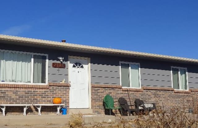2120 Hampton South - 2120 Hampton South, Stratmoor, CO 80906