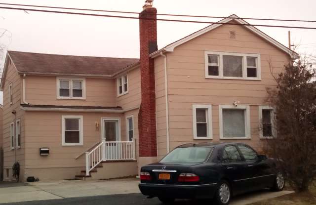 22 Montgomery Avenue photos photos