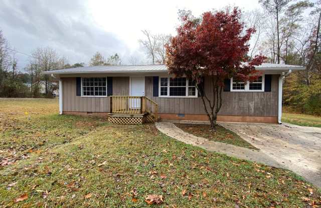 4 bedroom, 1-1/2 bathroom House in West Rome! Gallery 3