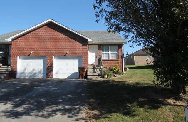 737 Cobbler Lane - 737 Cobbler Lane, Mount Sterling, KY 40353