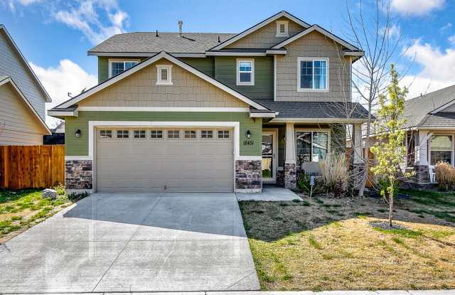 4bd/2.5ba Home Near the Marketplace Nampa  Conveniences! photos photos