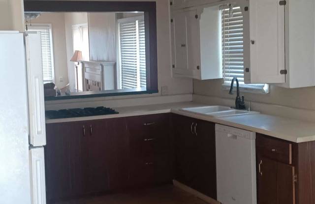 612 S. 9th - 612 South 9th Street, Duncan, OK 73533