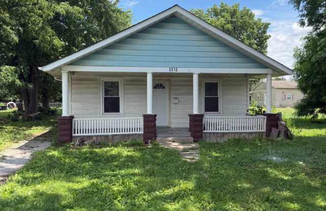 2512 Fox Bridge Rd photos photos