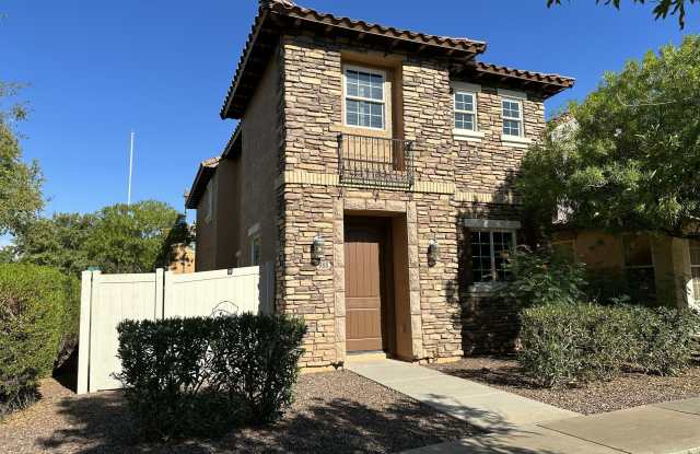 988 S REBER Avenue photos photos