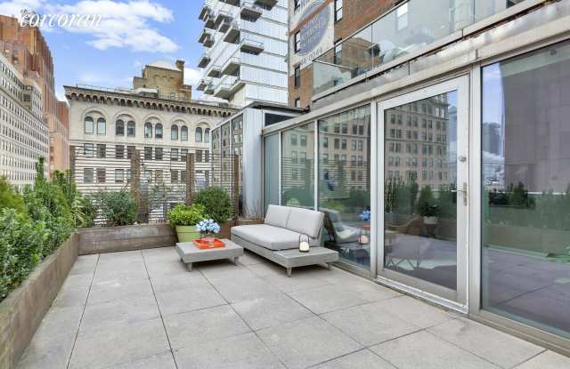 73 Worth Street Gallery 4