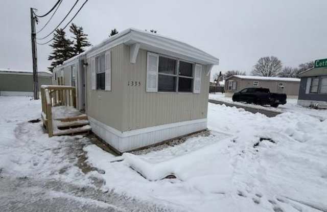 1335 Driftwood Alley photos photos