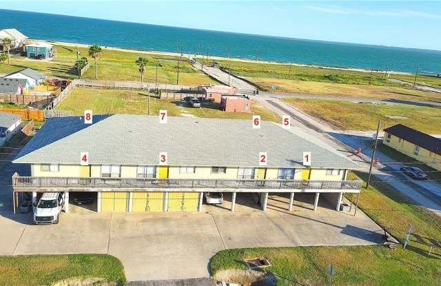 4502 Surfside Boulevard unit: 8 photos photos