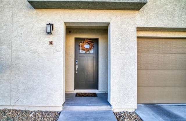 BEAUTIFUL 3 BEDROOM 3 BATH TRI-LEVEL HOME WITH 2 CAR GARAGE WITH WATER, SEWER, TRASH,  INTERNET INCLUDED IN YOUR RENT! photos photos