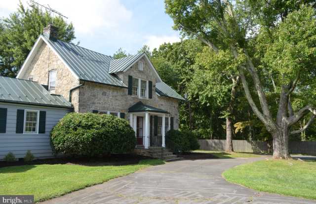 23368 PARSONS ROAD Gallery 2