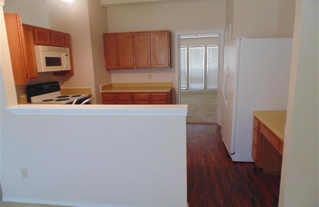2919 Hilltop Drive Gallery 4