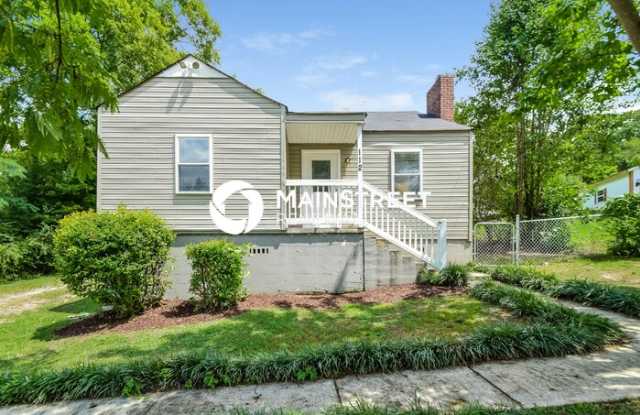 112 24th Avenue Northwest - 112 24th Avenue Northwest, Center Point, AL 35215