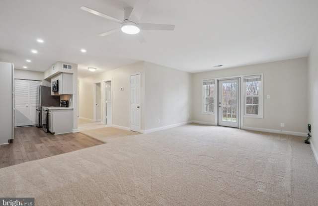 8312-532 KINGSGATE Road Gallery 4