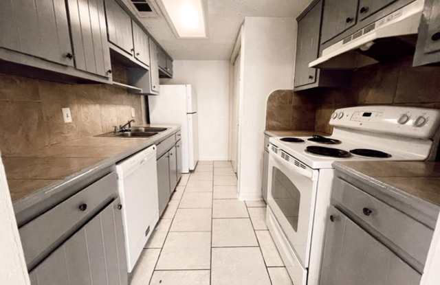 8220-B GOVERNOR DRIVE BATON ROUGE, LA 70820 Gallery 1
