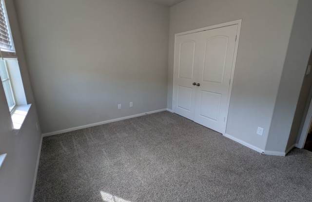 Lovely one-story home in the desirable Glen Oaks community of Magnolia! - 30454 Butternut Oak Ln, Montgomery County, TX 77355