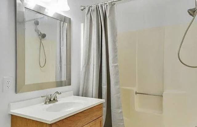 14434 Pebble Hill Lane Gallery 3