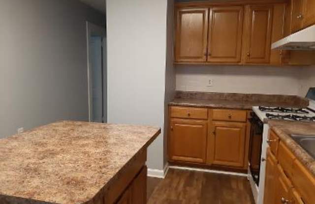 760 Hamilton Street - 760 Hamilton Street, Harrison, NJ 07029