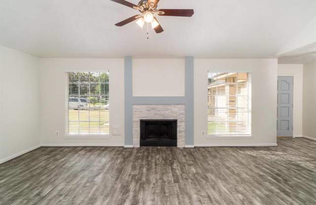 19426 Indian Grass Drive Gallery 3