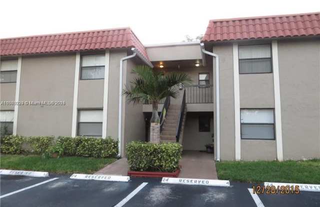 9724 Hammocks Blvd - 9724 Hammocks Boulevard, The Hammocks, FL 33196