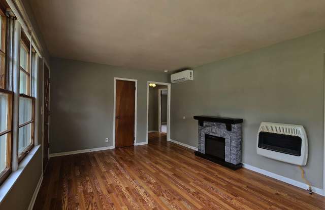 1609 Armstrong Street Gallery 4