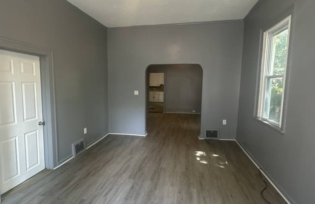 2179 West 83rd Street photos photos