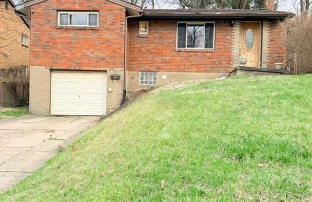 Updated 3BD 2BA Apartment Located in a Great Area!! photos photos