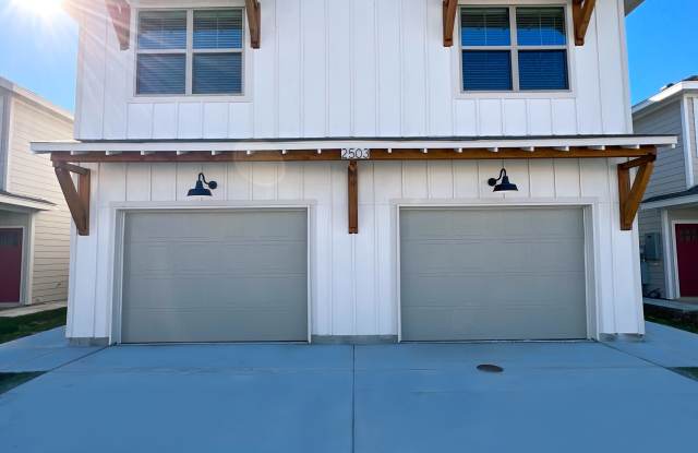 2503 Lynwood Bend #101 photos photos