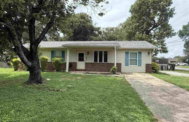 790 Deedra Ave photos photos