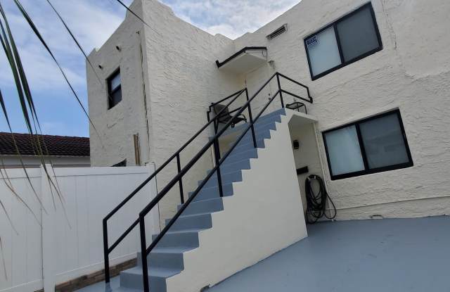 1632 Van Buren St - 1632 Van Buren Street, Hollywood, FL 33020