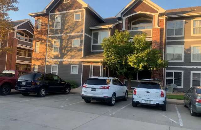 Spacious Condo in the Heart of Aurora photos photos